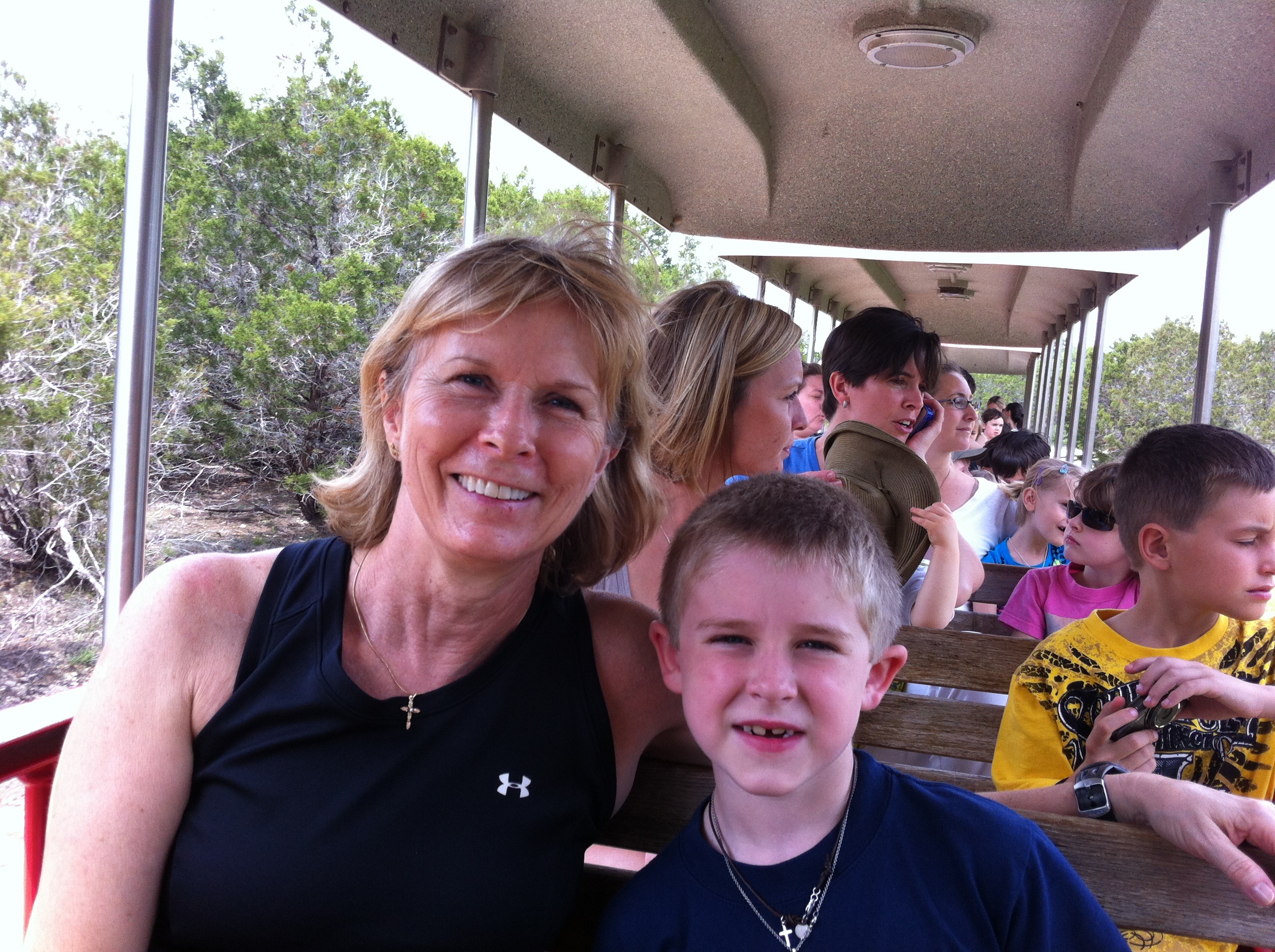 2012-04-09-25-Austin Zoo with Ian.jpg